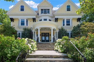 75 Orchard Avenue 4, Providence, RI 02906