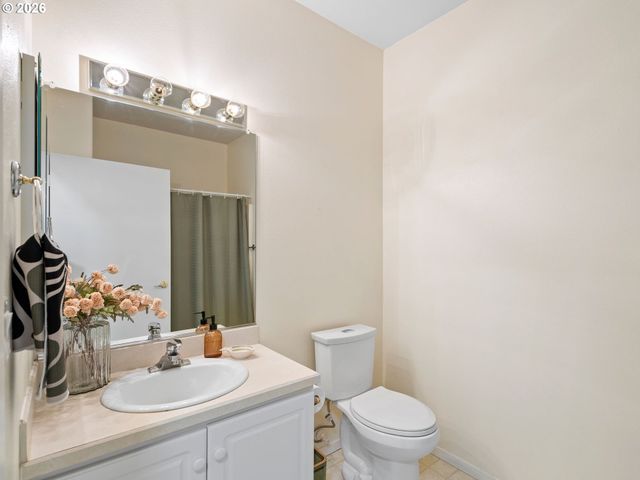 13210 Se 7TH St J45, Vancouver, WA 98683