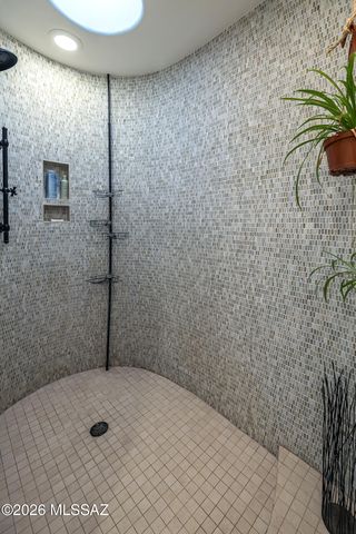 5545 N Entrada Quince, Tucson, AZ 85718
