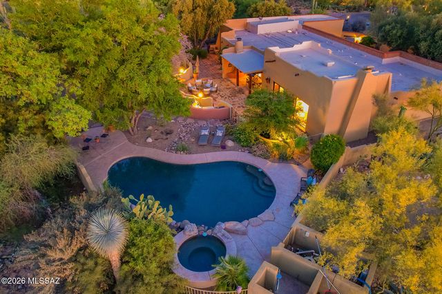 5545 N Entrada Quince, Tucson, AZ 85718