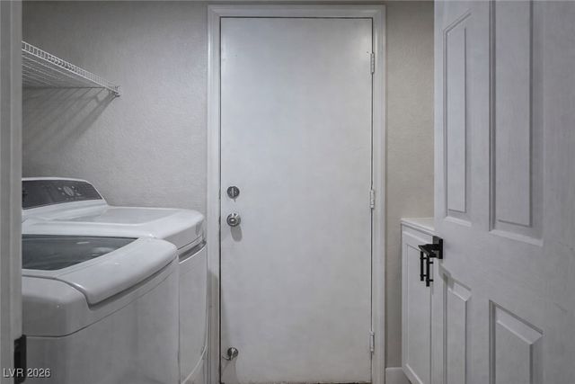 1932 Empoli Court, Las Vegas, NV 89134