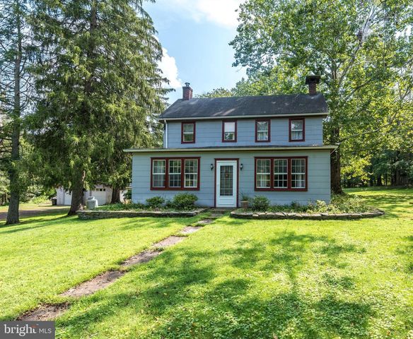 7340 FERRY RD, New Hope, PA 18938