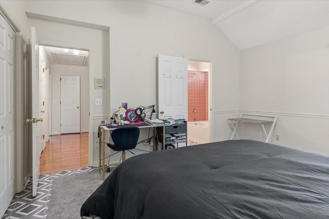 4100 New Hope Meadow Rd, Hermitage, TN 37076