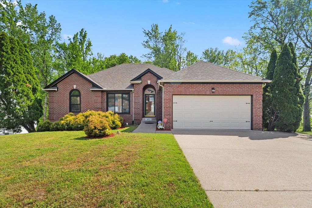 4100 New Hope Meadow Rd, Hermitage, TN 37076