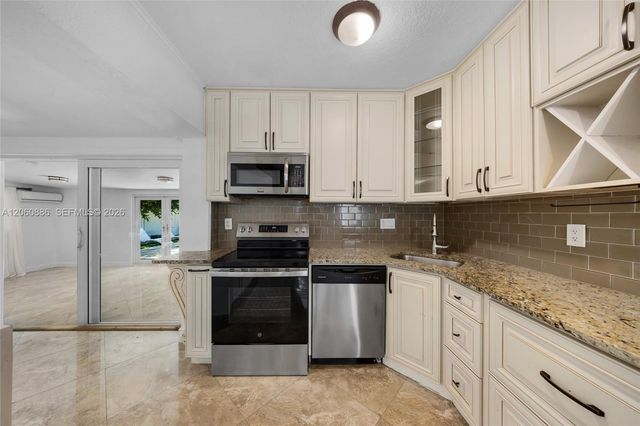 1837 NE 48th Court 0, Pompano Beach, FL 33064