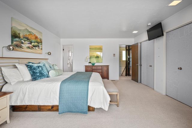 773 Lakeview Way, Redwood City, CA 94062