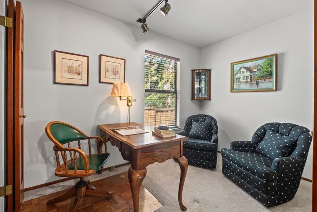 773 Lakeview Way, Redwood City, CA 94062