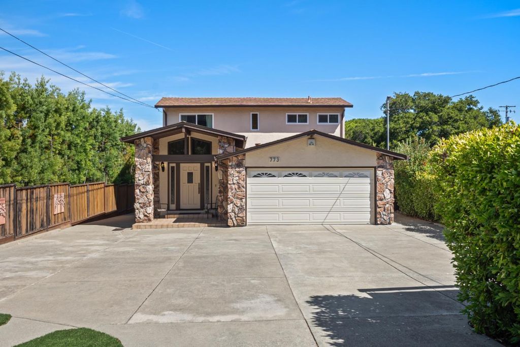 773 Lakeview Way, Redwood City, CA 94062