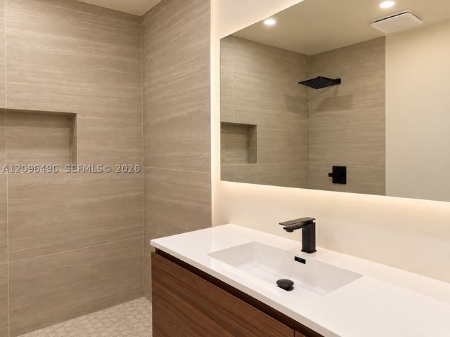 11701 NW 14th St, Pembroke Pines, FL 33026