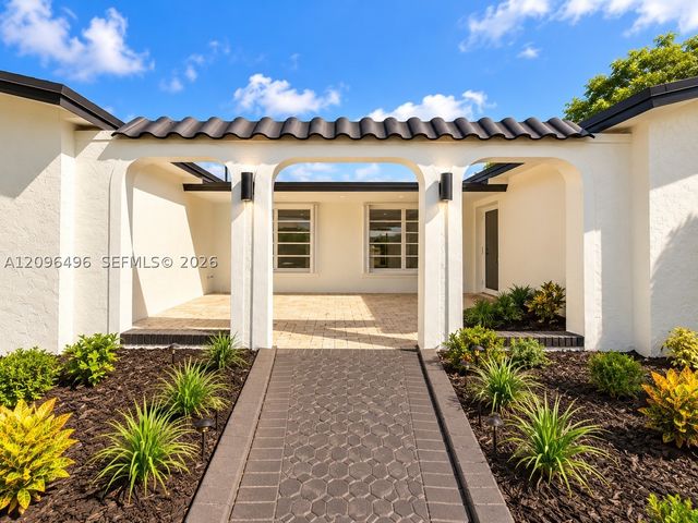 11701 NW 14th St, Pembroke Pines, FL 33026