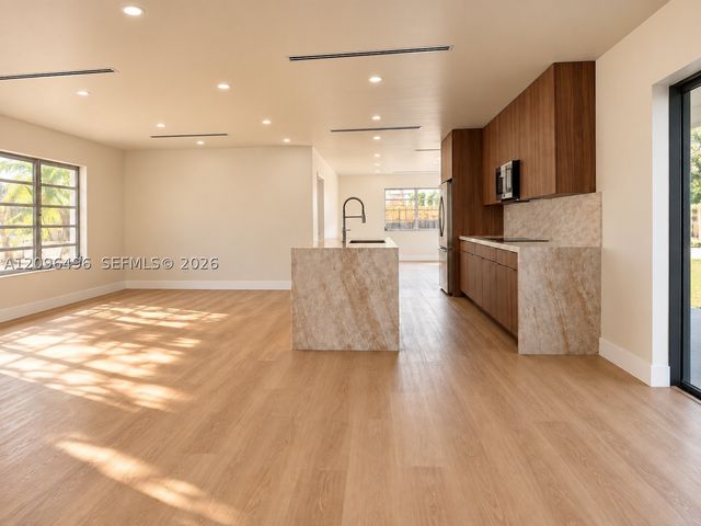 11701 NW 14th St, Pembroke Pines, FL 33026