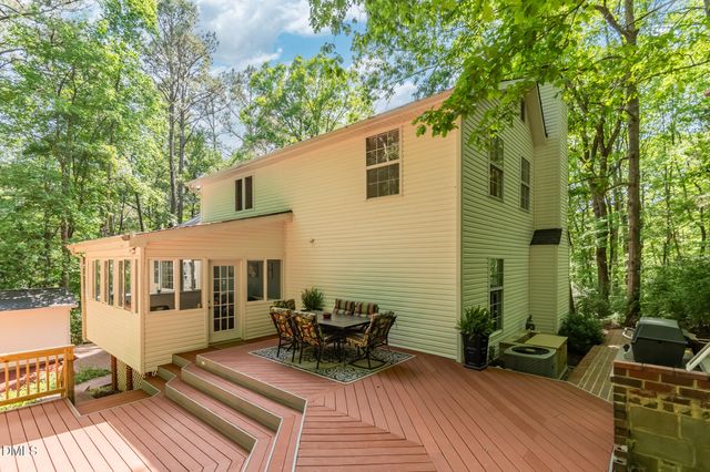 89 Lauren Court, Pittsboro, NC 27312