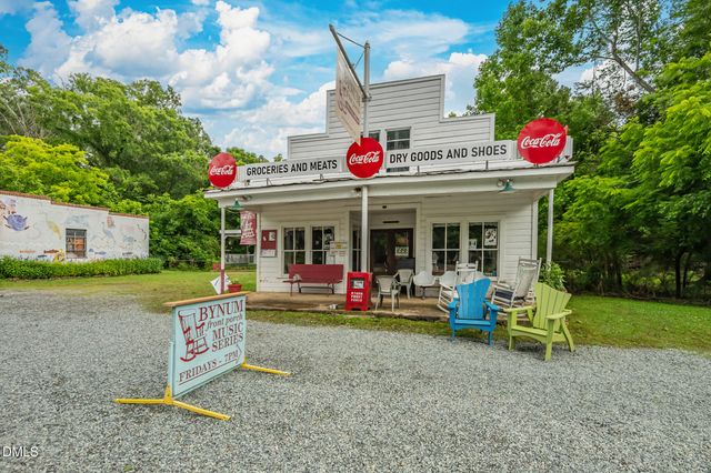 89 Lauren Court, Pittsboro, NC 27312