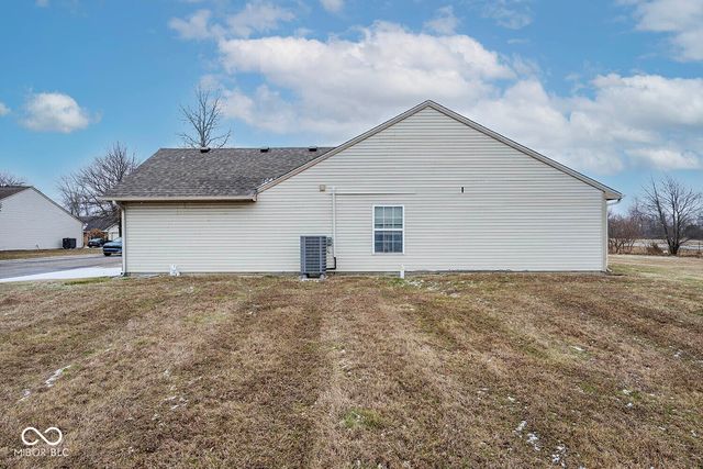 421 Woodberry Drive, Danville, IN 46122
