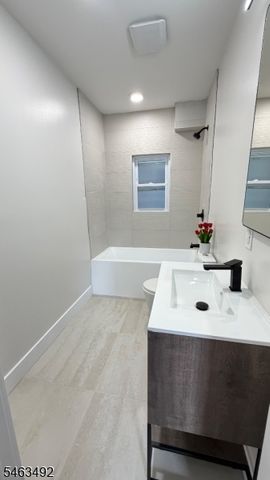 69 Mercer St, Paterson City, NJ 07524