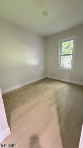 69 Mercer St, Paterson City, NJ 07524