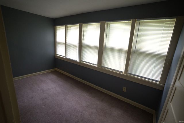 1004 W LaSalle Court, South Bend, IN 46616