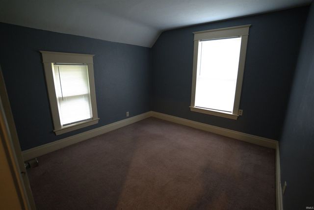 1004 W LaSalle Court, South Bend, IN 46616