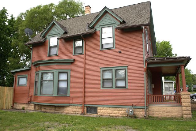 1004 W LaSalle Court, South Bend, IN 46616