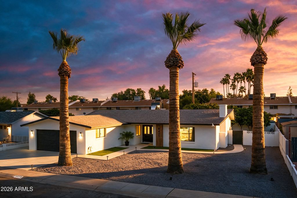 Undisclosed Address, Scottsdale, AZ 85250 — exterior