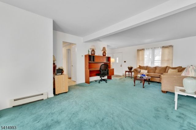 627 E Vail Rd, Roxbury Twp., NJ 07850