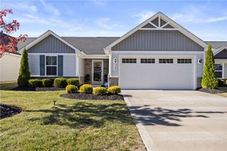 320 Pebble Creek Court, Amherst, OH 44001