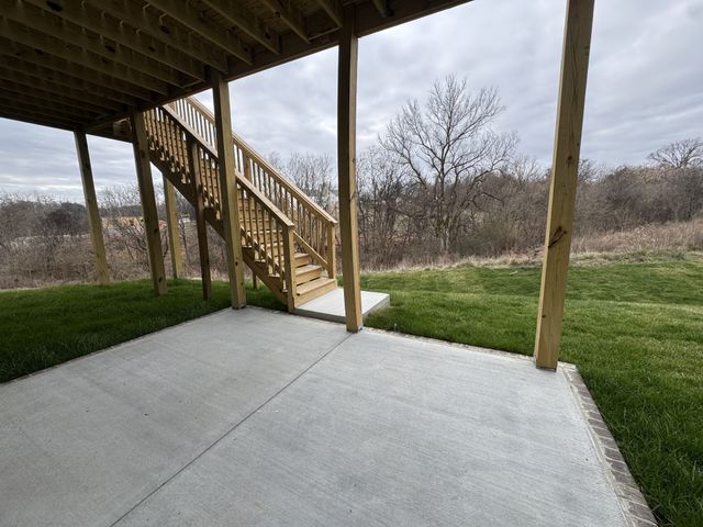 215 Land Breeze Dr, La Vergne, TN 37086