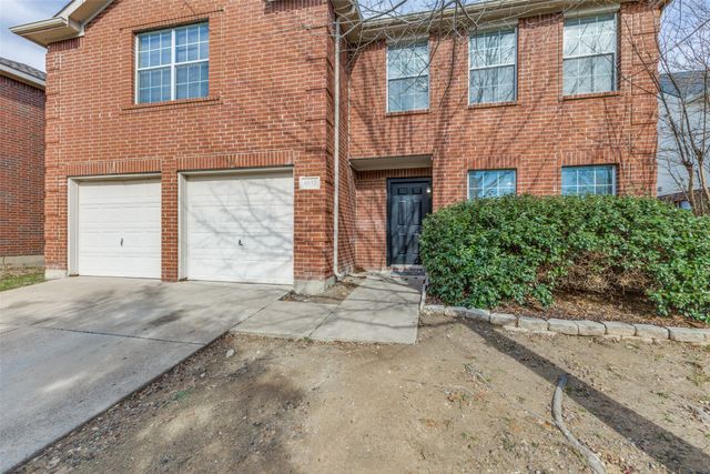 4032 Red Rock, Heartland, TX 75126