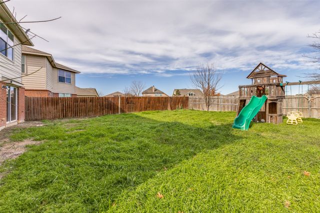 4032 Red Rock, Heartland, TX 75126