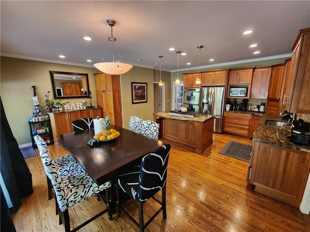 7635 Blandford Place, Atlanta, GA 30350