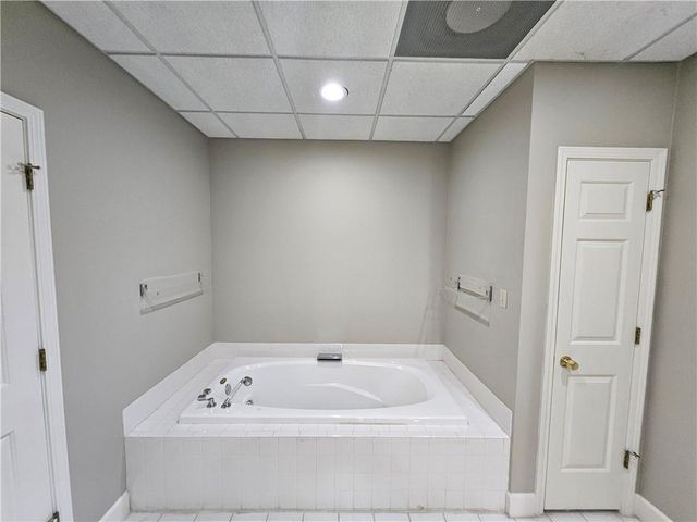7635 Blandford Place, Atlanta, GA 30350