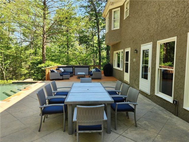 7635 Blandford Place, Atlanta, GA 30350