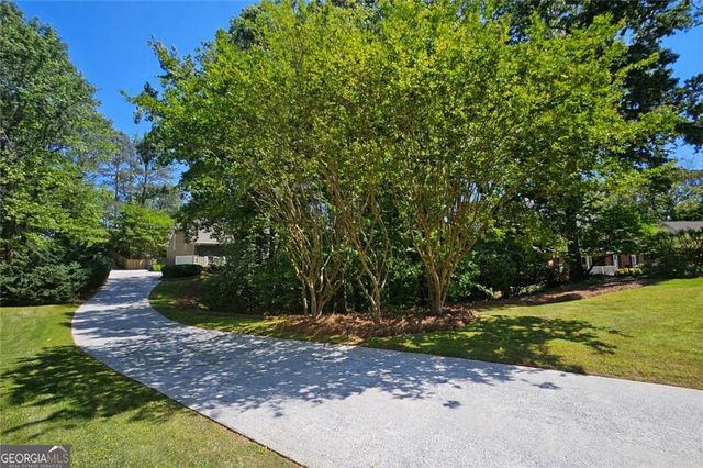 7635 Blandford Place, Atlanta, GA 30350