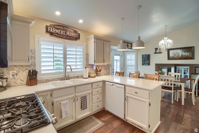 8292 S PINEY CT, West Jordan, UT 84088