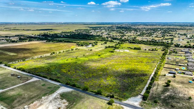 9526 County Road 1004, Godley, TX 76044
