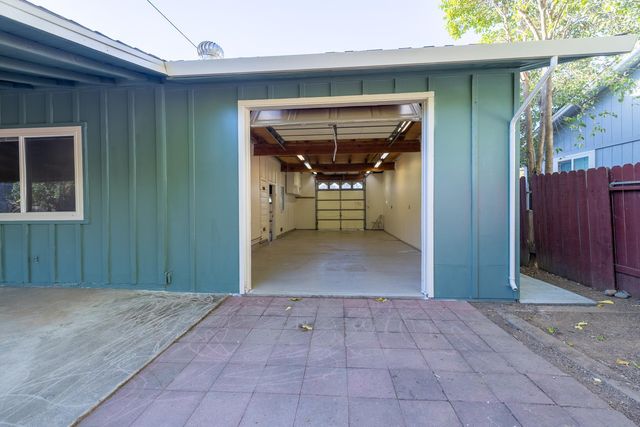 2545 Vernaccia Cir, Rancho Cordova, CA 95670