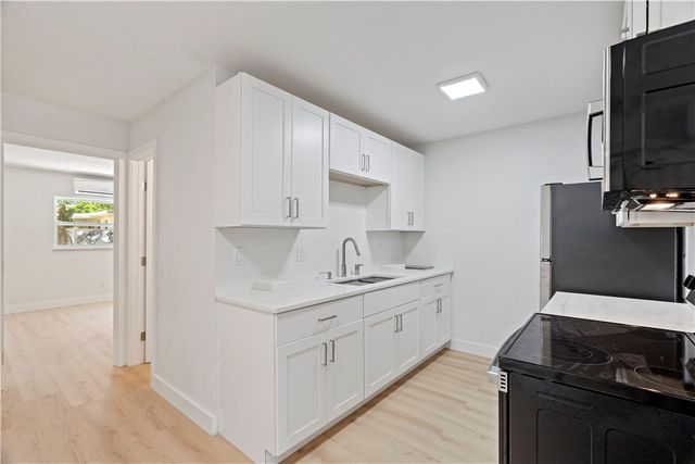 1150 Carlton Court, Fort Pierce, FL 34949