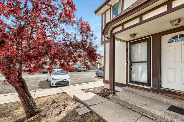 8898 Brompton Way, Parker, CO 80134