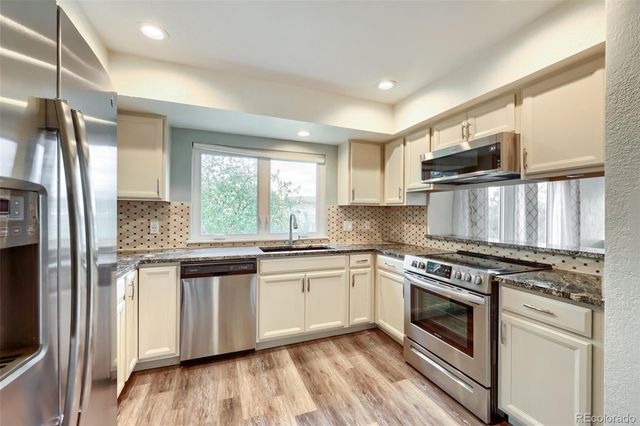 8898 Brompton Way, Parker, CO 80134