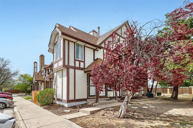 8898 Brompton Way, Parker, CO 80134