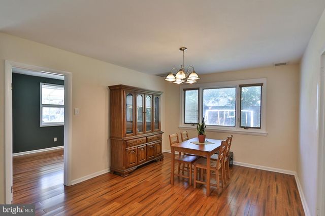 26 EDGEMOOR RD, Cheltenham, PA 19012