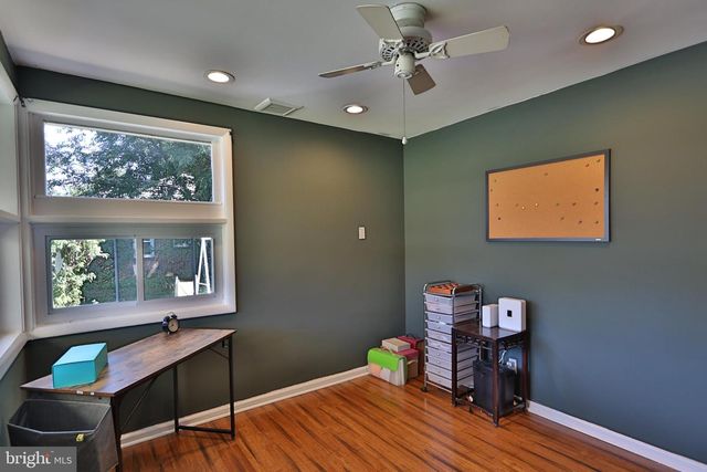 26 EDGEMOOR RD, Cheltenham, PA 19012