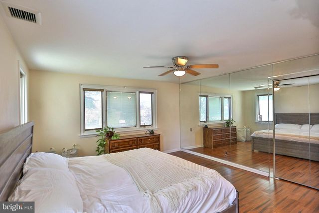 26 EDGEMOOR RD, Cheltenham, PA 19012