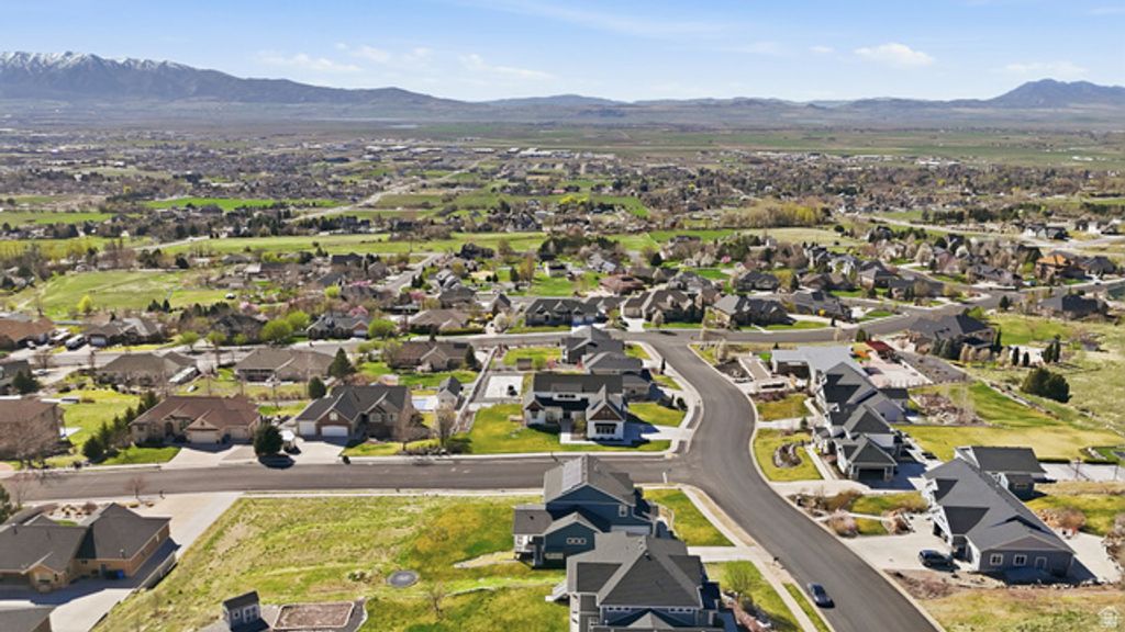 Image 21 of property listing at 1888 E 3375 N, North Logan, UT 84341