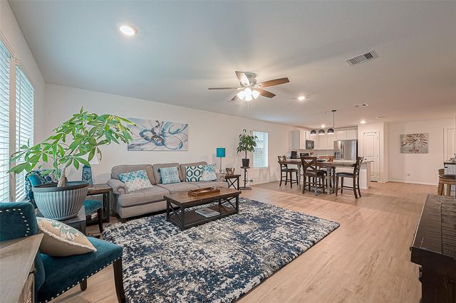 724 Cedar Gate Lane, La Marque, TX 77568