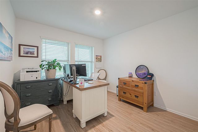 724 Cedar Gate Lane, La Marque, TX 77568