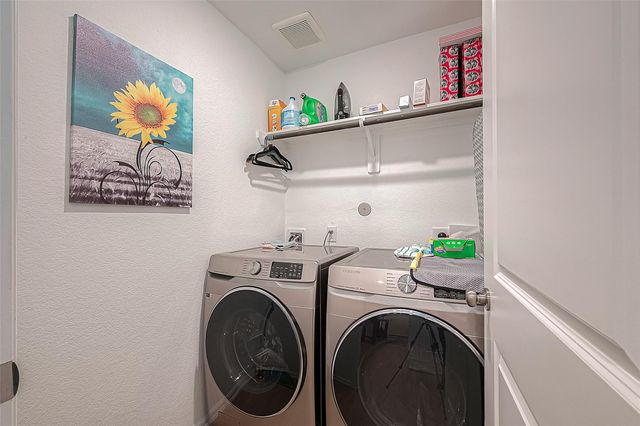 724 Cedar Gate Lane, La Marque, TX 77568