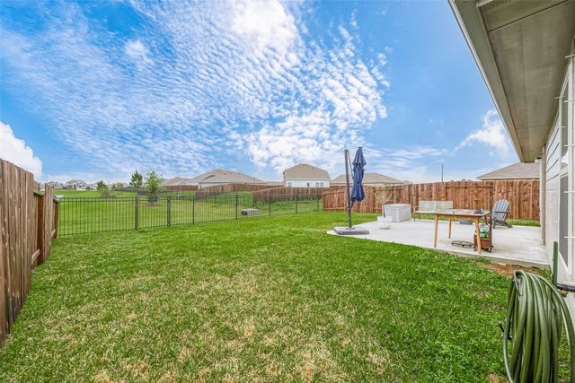 724 Cedar Gate Lane, La Marque, TX 77568