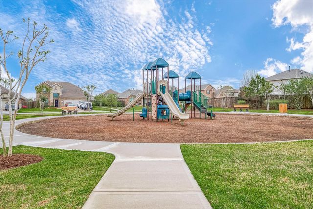 724 Cedar Gate Lane, La Marque, TX 77568