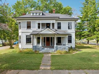 602 S Seminole Avenue, Okmulgee, OK 74447